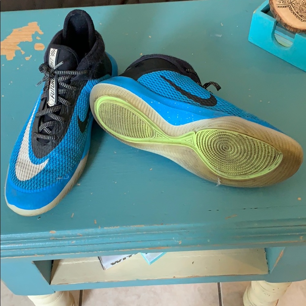 Nike future flight sneakers